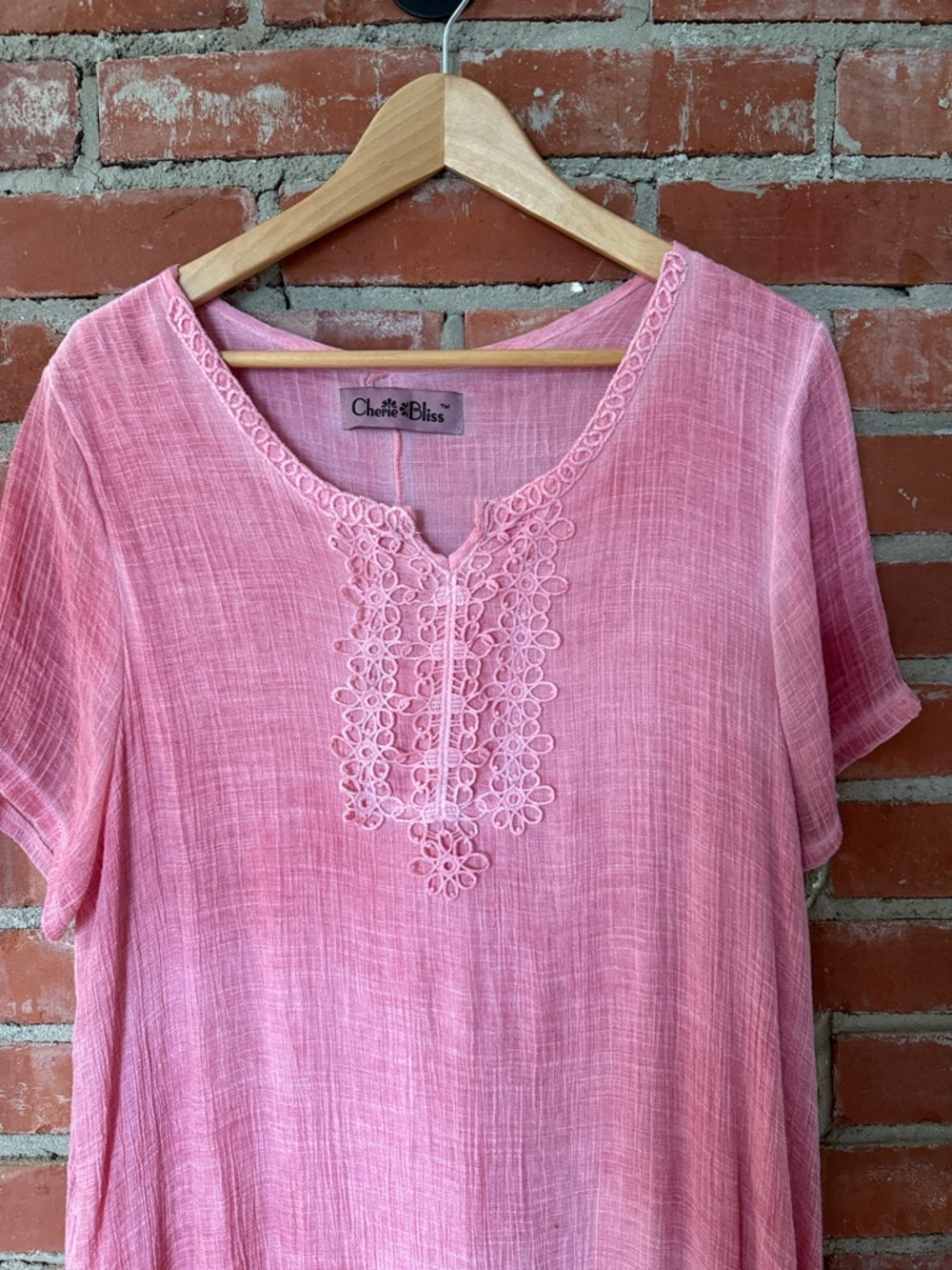 Cherie Bliss Pink Crochet-Trim Short Sleeve Tunic Dress - Picture 2 of 6